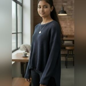 J Crew Womens Navy Open Knit Sweater Sz M Long Sleeve Hi-Low Preppy Rocker Chic